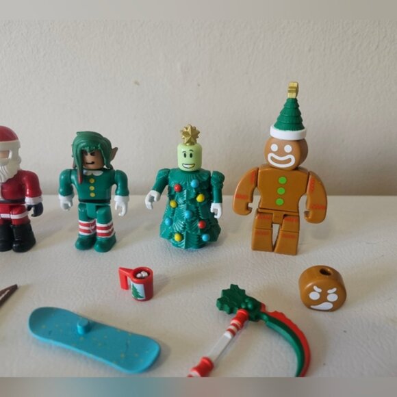 Roblox Advent Calendar Figure Lot Christmas Figures Incomplete - Picture 2 of 6
